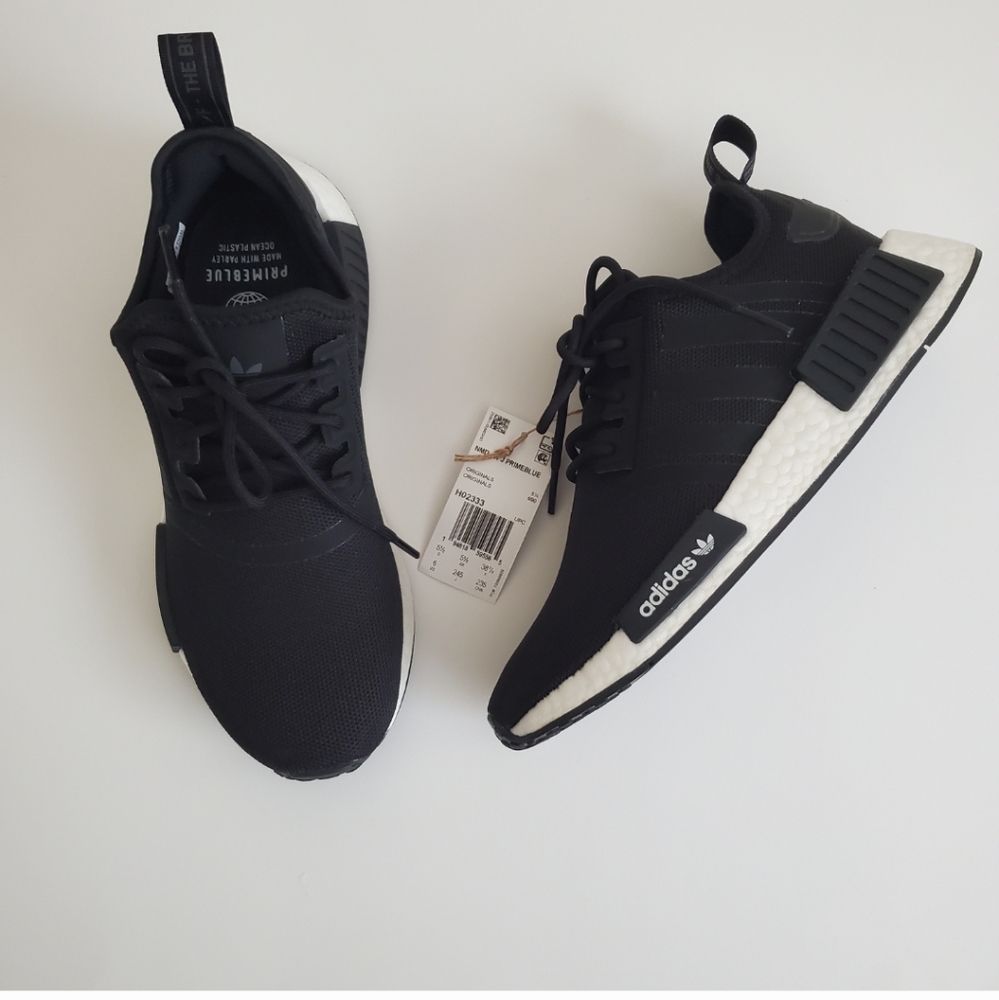 Adidas NMD_R1 black white size 7/7.5 - Picture 10 of 12